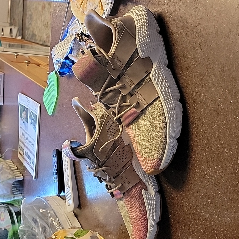 Mens Adidas Prophere J Khaki Pink size 9.5 women's size 11